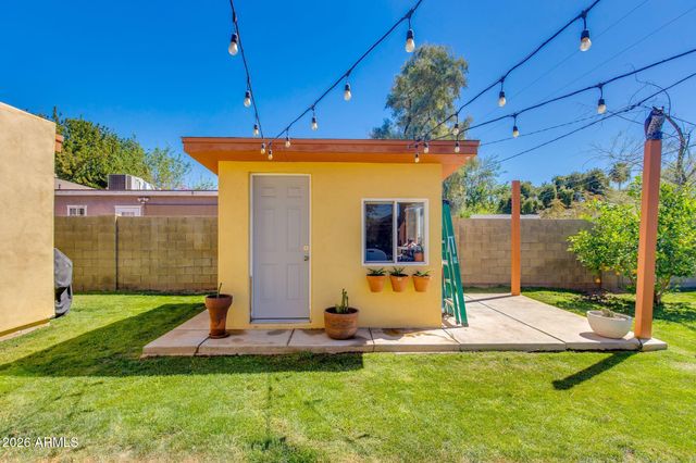 1413 W GLENROSA Avenue, Phoenix, AZ 85013