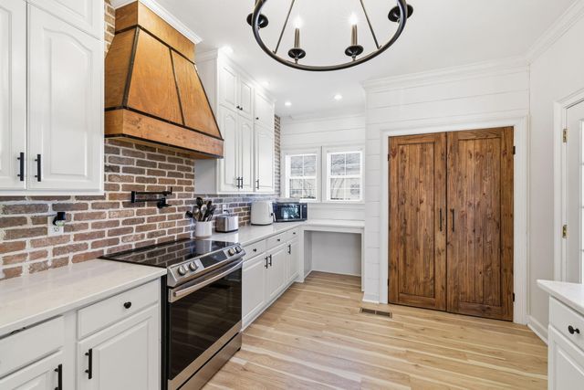 102 Dogwood Trail, Chickamauga, GA 30707