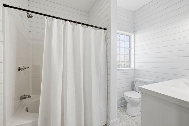 102 Dogwood Trail, Chickamauga, GA 30707