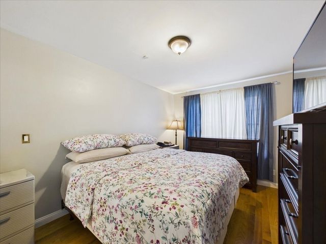 153 Sumner St 1, Quincy, MA 02169