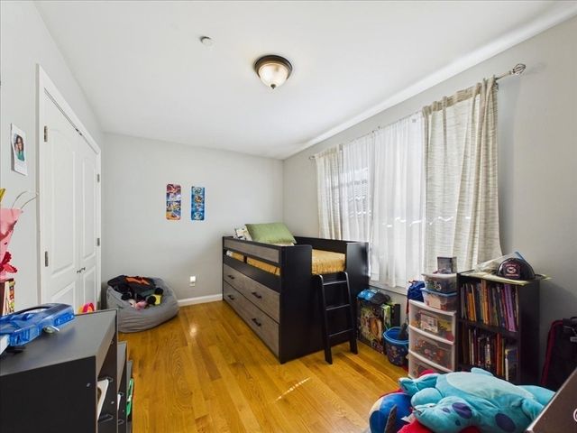 153 Sumner St 1, Quincy, MA 02169