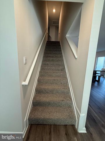 367 CENTERGATE DR, Charles Town, WV 25414