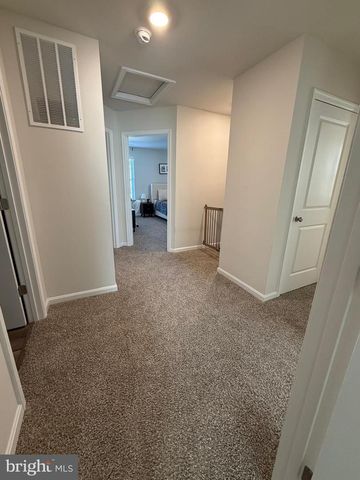 367 CENTERGATE DR, Charles Town, WV 25414