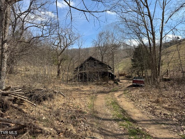 6996 Manville Road, Gate City, VA 24251