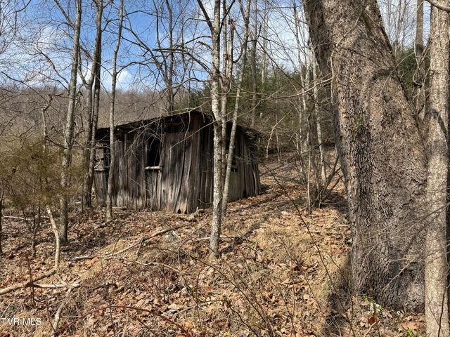 6996 Manville Road, Gate City, VA 24251