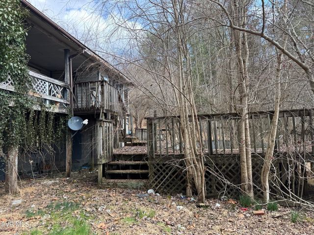 6996 Manville Road, Gate City, VA 24251