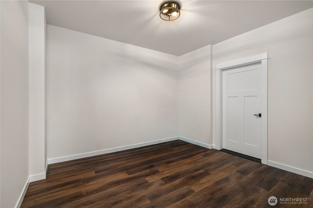 17345 Olympic Pl, Mount Vernon, WA 98274