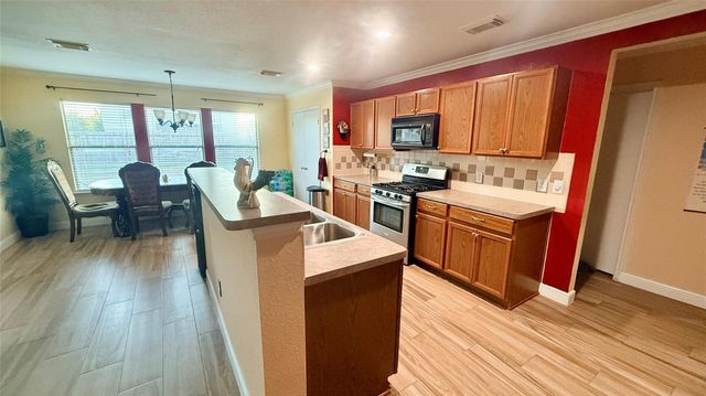 3827 Clobourne Crossing Lane, Friendswood, TX 77546