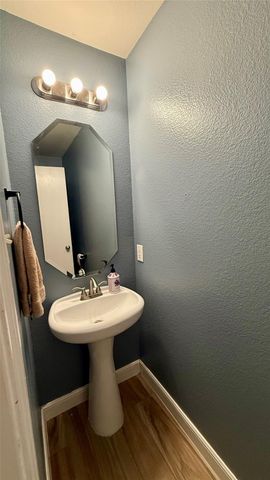 3827 Clobourne Crossing Lane, Friendswood, TX 77546