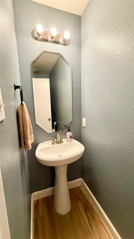3827 Clobourne Crossing Lane, Friendswood, TX 77546