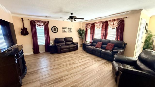 3827 Clobourne Crossing Lane, Friendswood, TX 77546