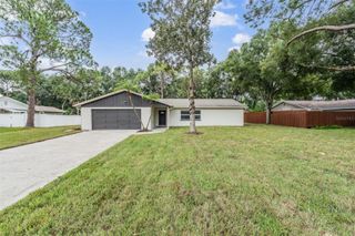 9504 W CLUSTER AVENUE, Tampa, FL 33615