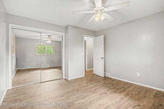 10629 N Royston Road, Grand Ledge, MI 48837