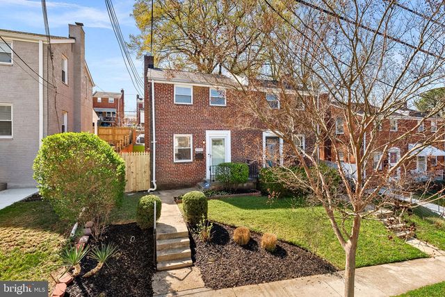 4343 F ST SE, Washington, DC 20019