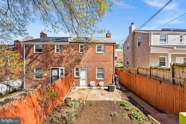 4343 F ST SE, Washington, DC 20019