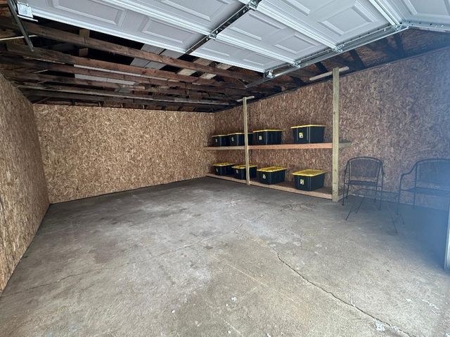 180 N Woodlawn Avenue, Battle Creek, MI 49037