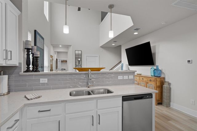 529 Peace DR, Liberty Hill, TX 78642