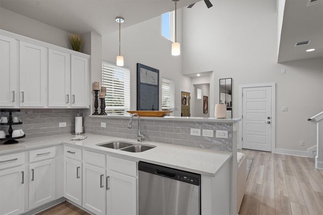 529 Peace DR, Liberty Hill, TX 78642