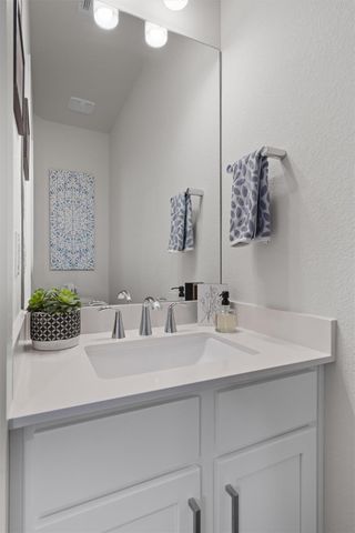 529 Peace DR, Liberty Hill, TX 78642