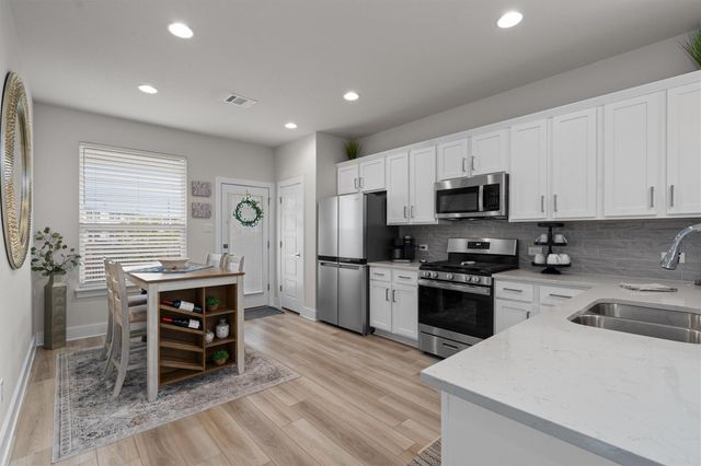 529 Peace DR, Liberty Hill, TX 78642