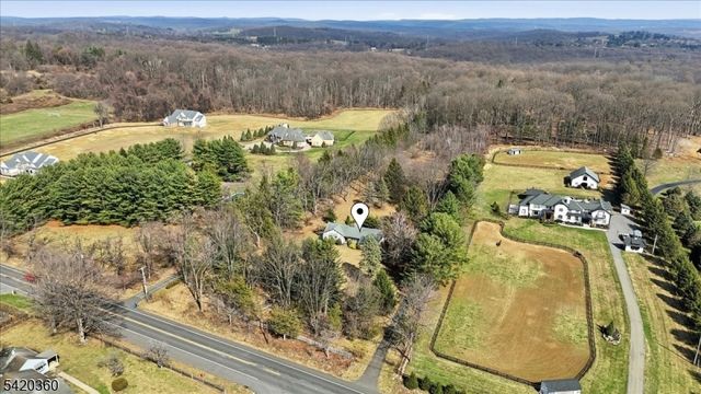 242 Old Turnpike Rd, Tewksbury Twp., NJ 07830