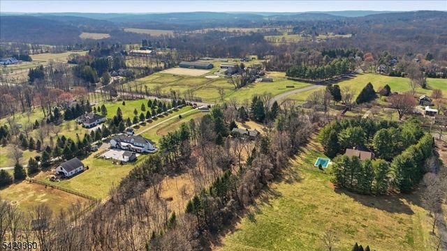 242 Old Turnpike Rd, Tewksbury Twp., NJ 07830