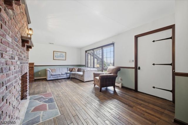 242 Old Turnpike Rd, Tewksbury Twp., NJ 07830