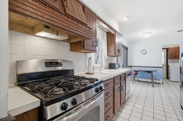 242 Old Turnpike Rd, Tewksbury Twp., NJ 07830