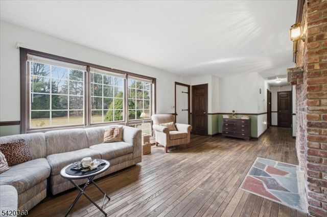 242 Old Turnpike Rd, Tewksbury Twp., NJ 07830