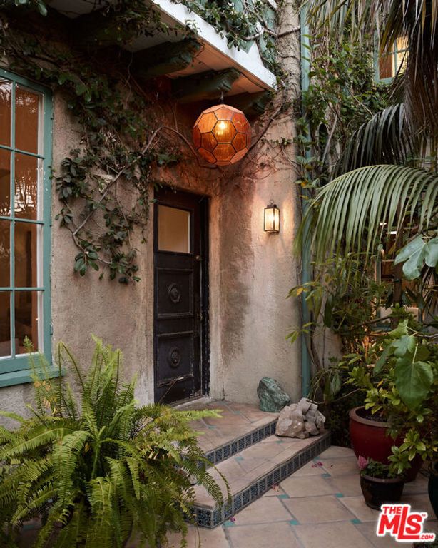 Image 2 of property listing at 2034 Grace Avenue, Los Angeles, CA 90068
