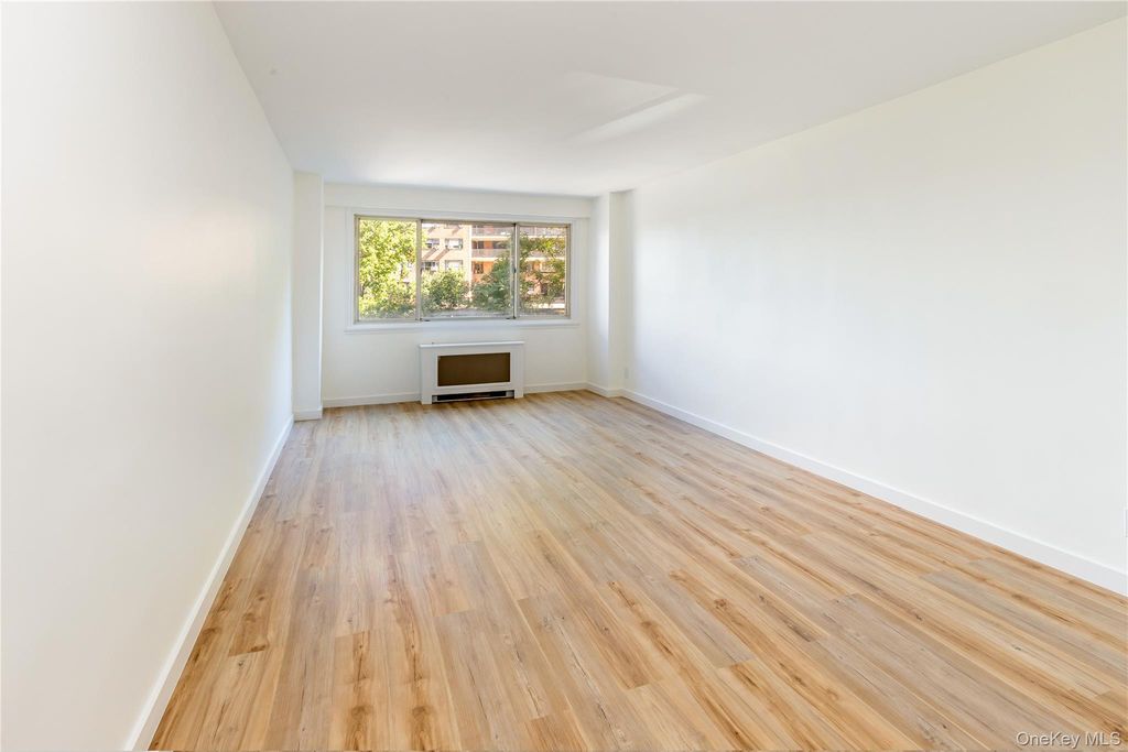 2621 Palisade Avenue 1G, Bronx, NY 10463 — photo 3