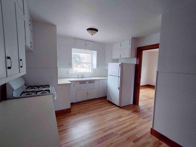 360 W Hume Avenue, Muskegon Heights City, MI 49444