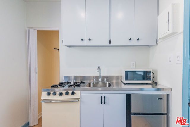 4170 Ince Boulevard, Culver City, CA 90232