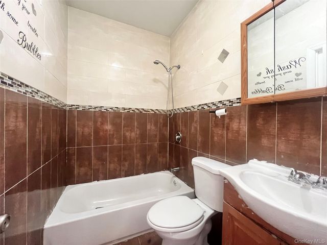 1094 Blake Avenue 2FAM, Brooklyn, NY 11208