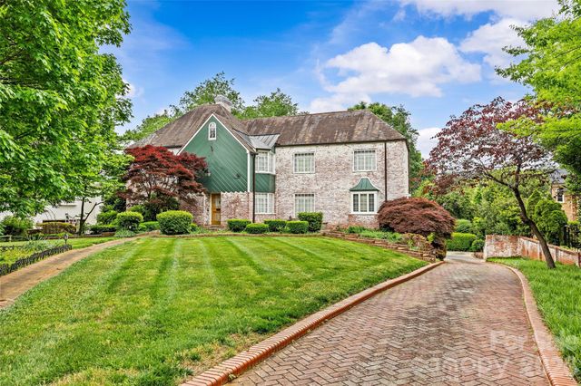 1858 Queens Road W, Charlotte, NC 28207