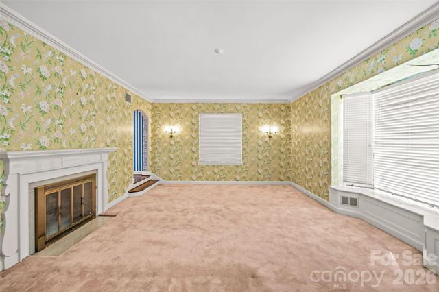 1858 Queens Road W, Charlotte, NC 28207