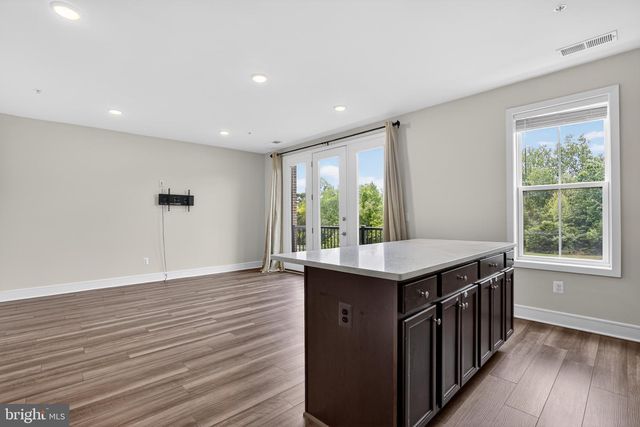 43242 FARRINGDON SQ, Broadlands, VA 20148