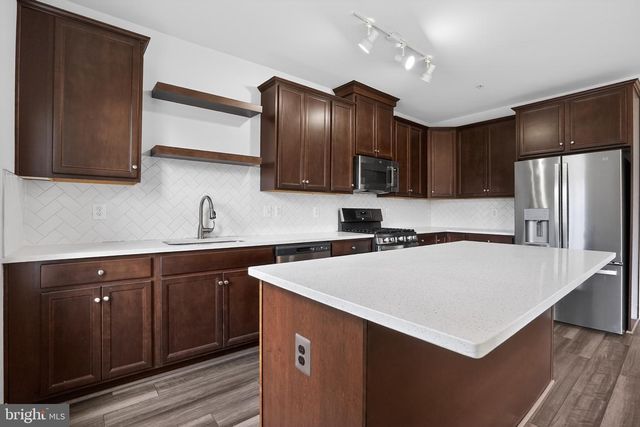 43242 FARRINGDON SQ, Broadlands, VA 20148