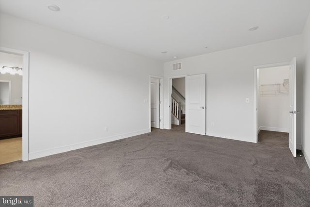 43242 FARRINGDON SQ, Broadlands, VA 20148