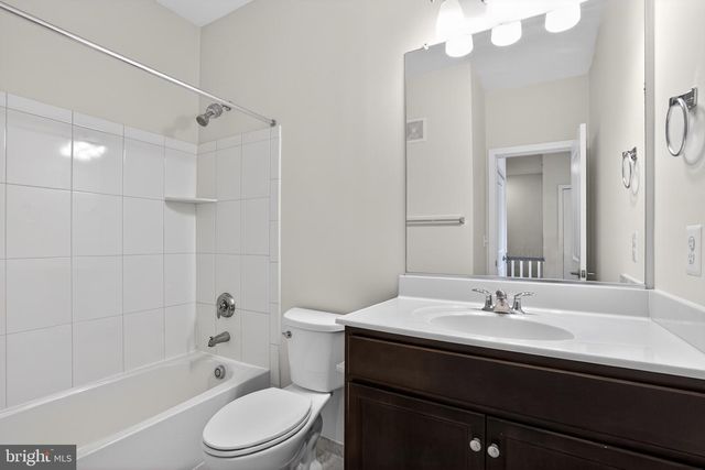 43242 FARRINGDON SQ, Broadlands, VA 20148