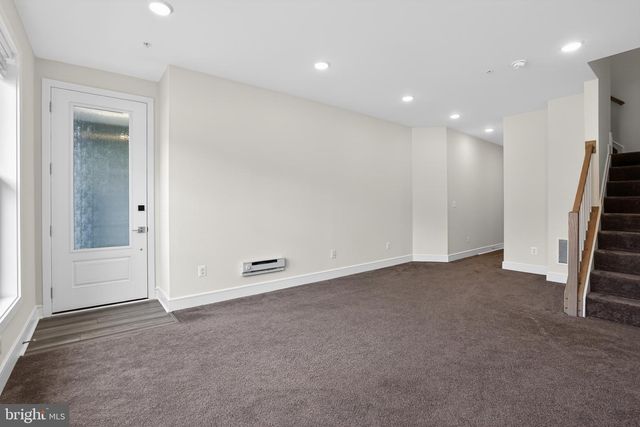 43242 FARRINGDON SQ, Broadlands, VA 20148