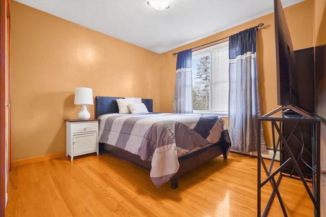 1396 Wilbur Ave, Swansea, MA 02777