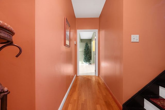 1396 Wilbur Ave, Swansea, MA 02777