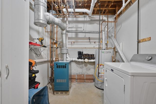 1396 Wilbur Ave, Swansea, MA 02777