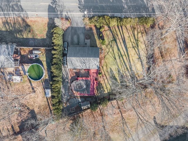 1396 Wilbur Ave, Swansea, MA 02777