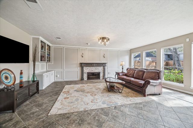 3007 Manor Grove Drive, Houston, TX 77345