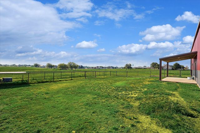 4540 Fm 2450, Krum, TX 76249