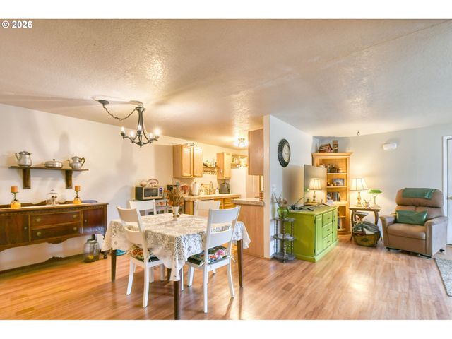 921 Sw NYE Ave, Pendleton, OR 97801
