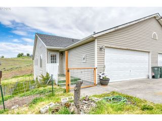 921 Sw NYE Ave, Pendleton, OR 97801