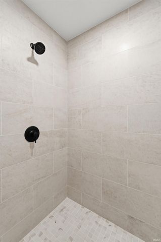 14118 Sandstone Drive, Fort Wayne, IN 46814